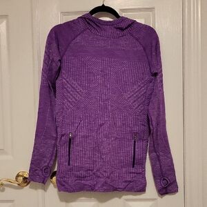 LULULEMON Purple Hooded long sleeve shirt